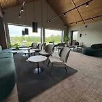 호텔 Melfarhus - Your Modern Self-service At The Marina *