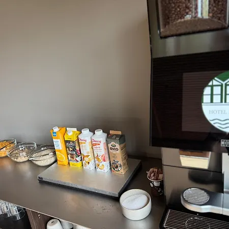 מלון Melfarhus *