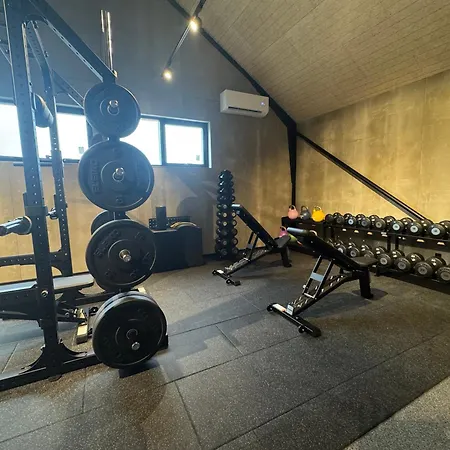 מלון Melfarhus מידלפרט